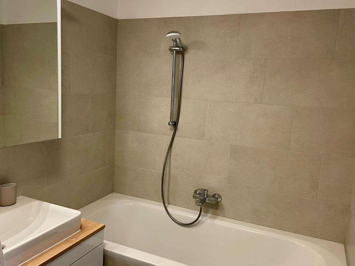Modern & Stylish In 22th Apartament *