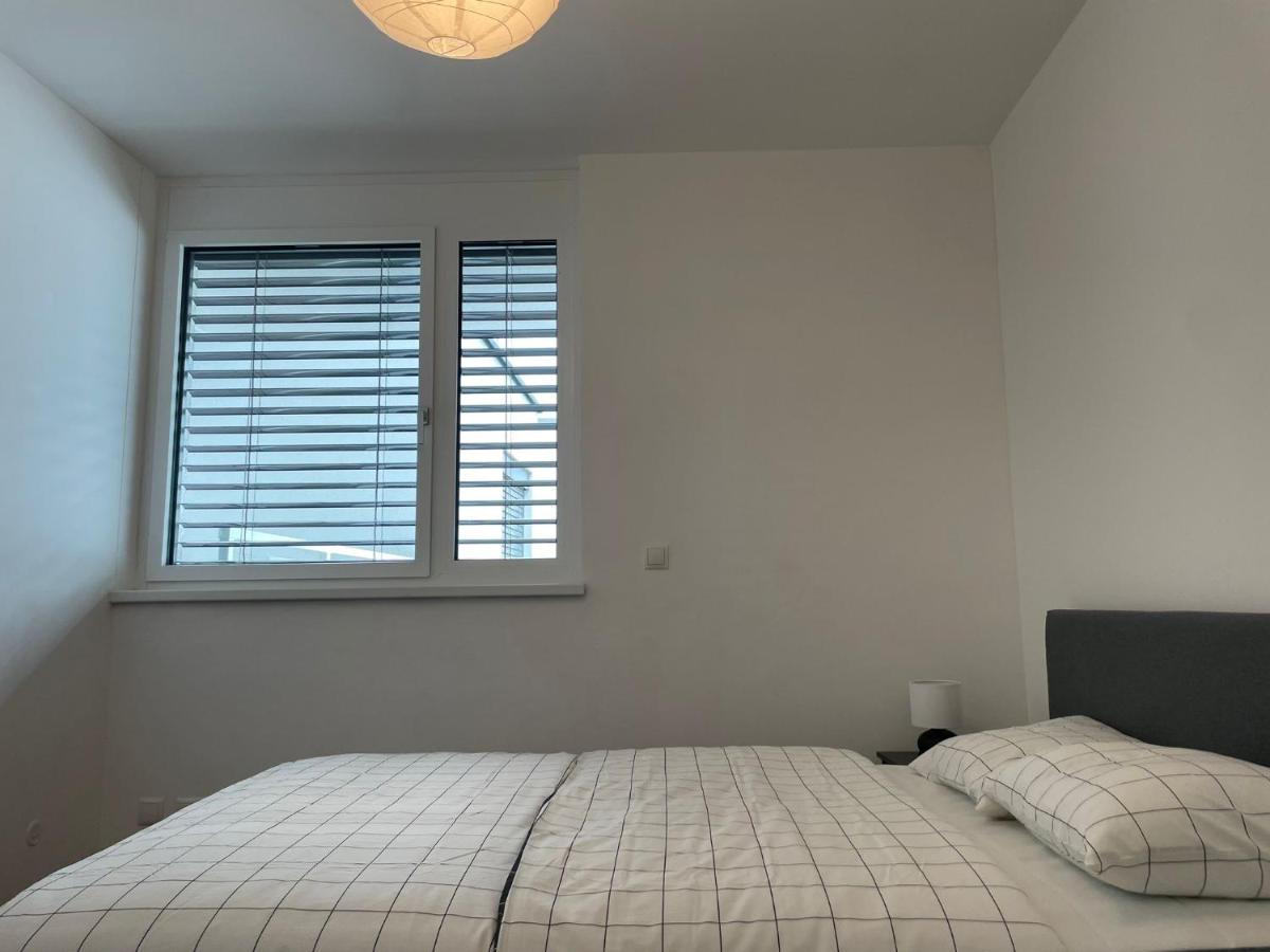 Modern & Stylish In 22th Apartament
